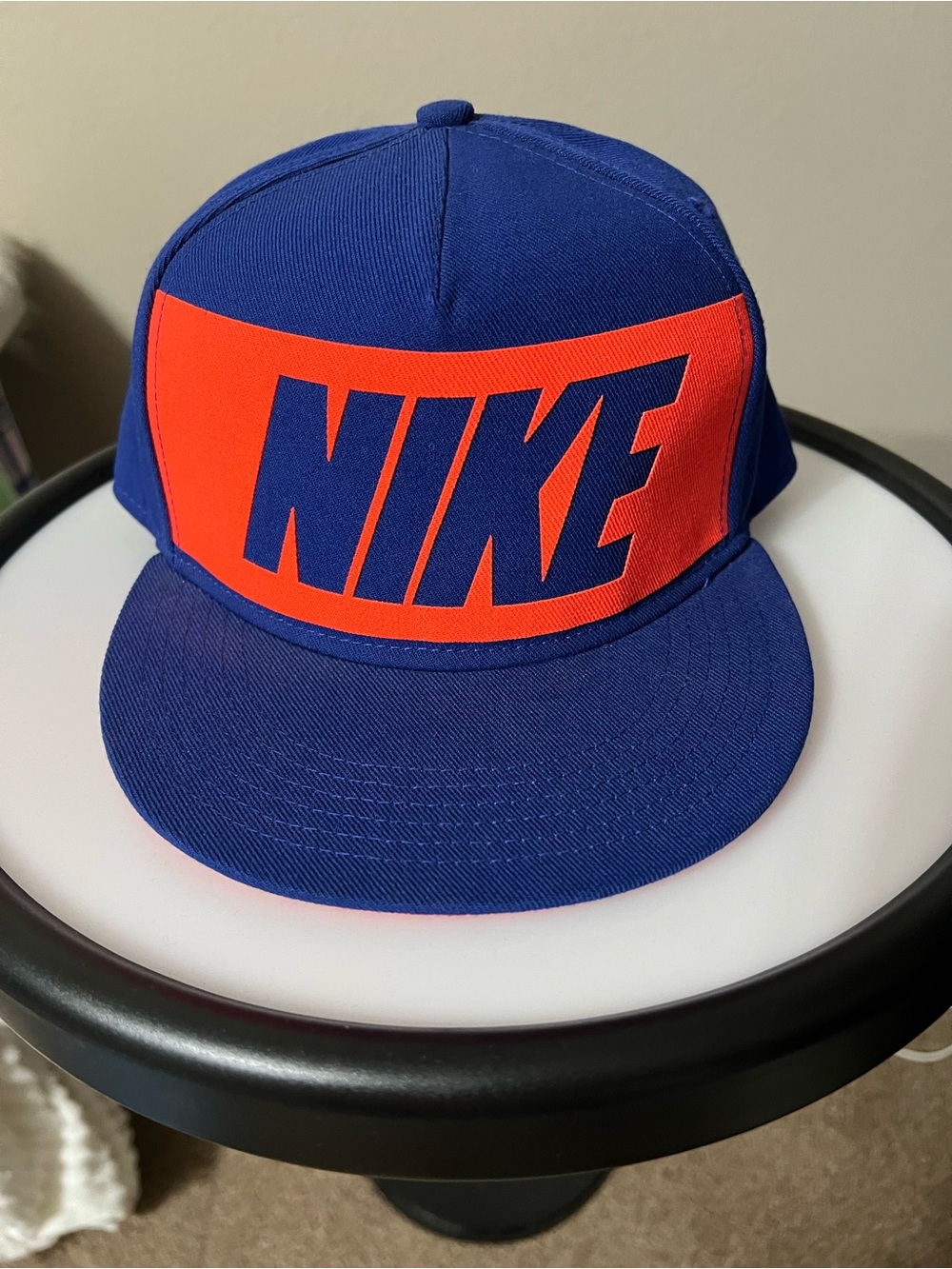 NIKE Large Logic Logo Snapback
Hat Royal Blue & Orange
